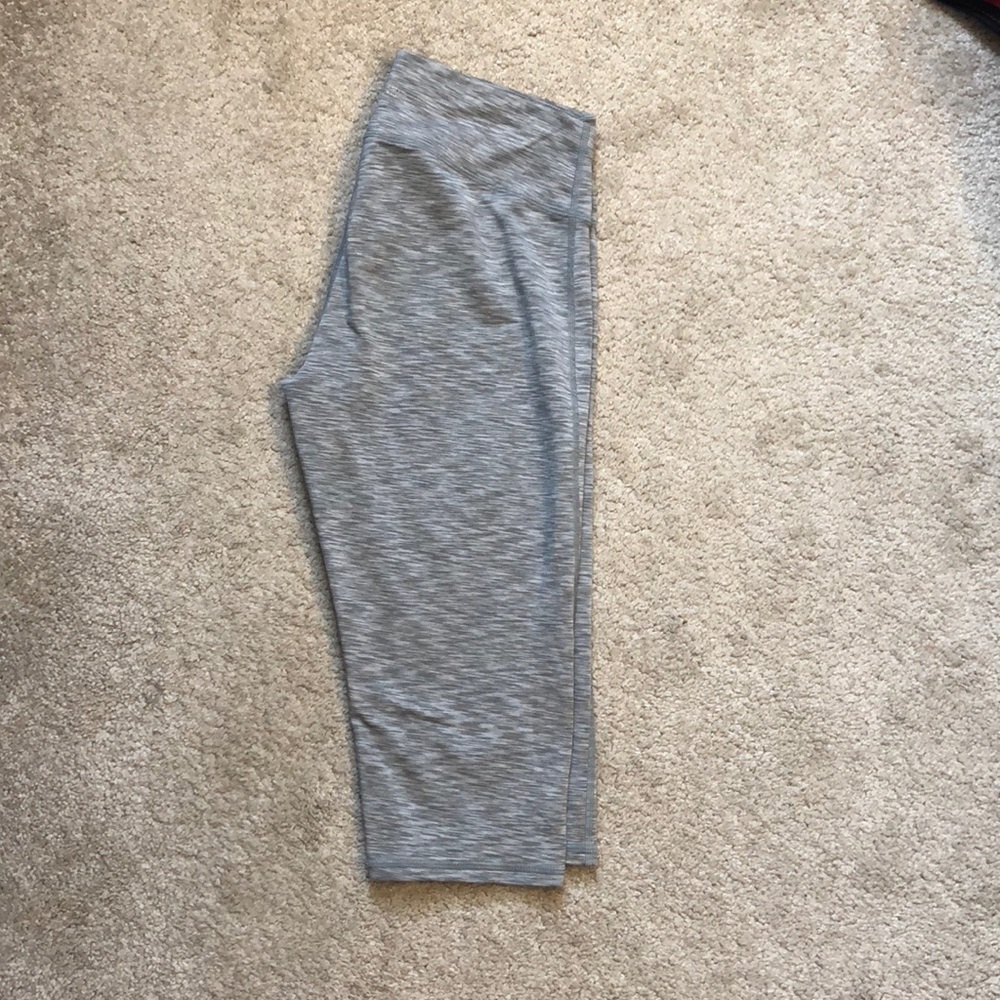 Calvin Klein athletic capris